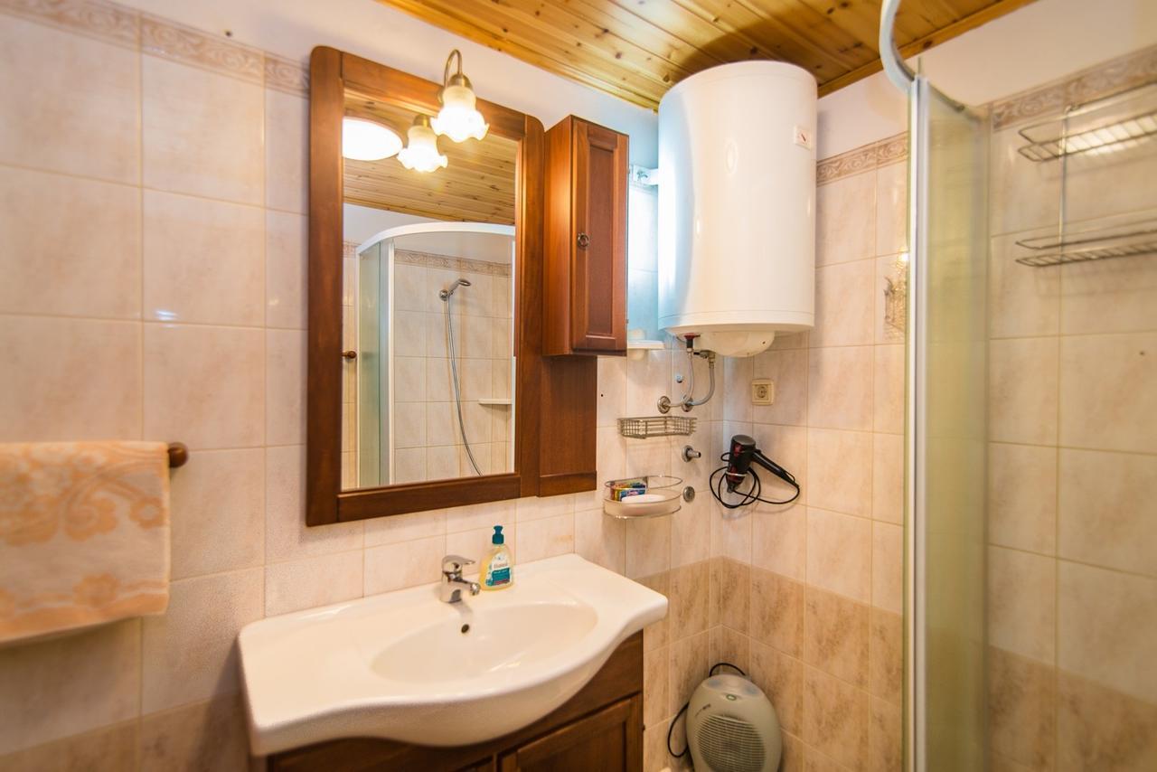 Apartment Nilda Valdi Sabadin Buitenkant foto